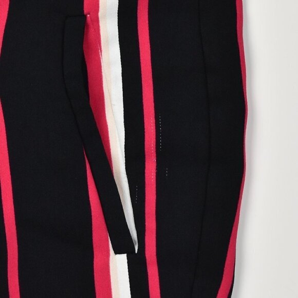 Torrid Self Tie Mid Short Striped 12 - Picture 5 of 5